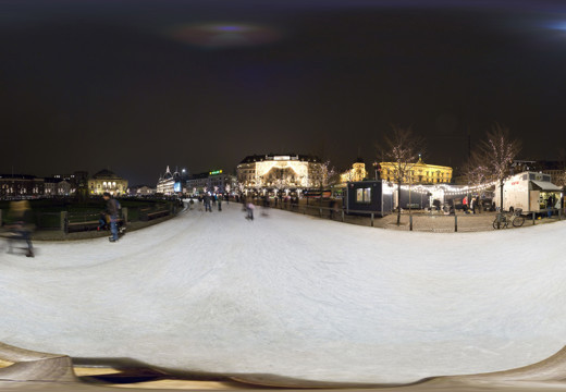 Kongens nytorv, ice skating.