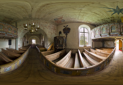 Drev old church, nave