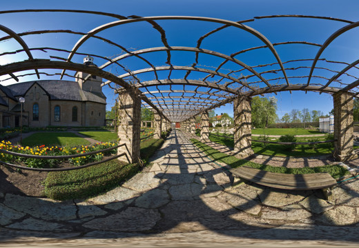 Vreta abbey church cloister