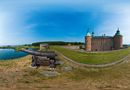 Kalmar castle, Castle banks with cannon