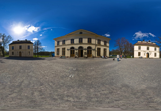 Drottningholms slottsteater, outside