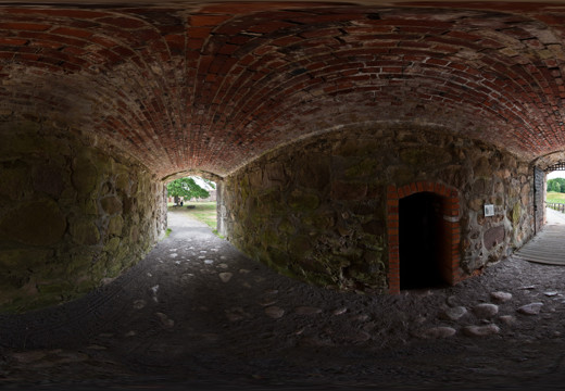 Kronoberg castle ruin, entrance